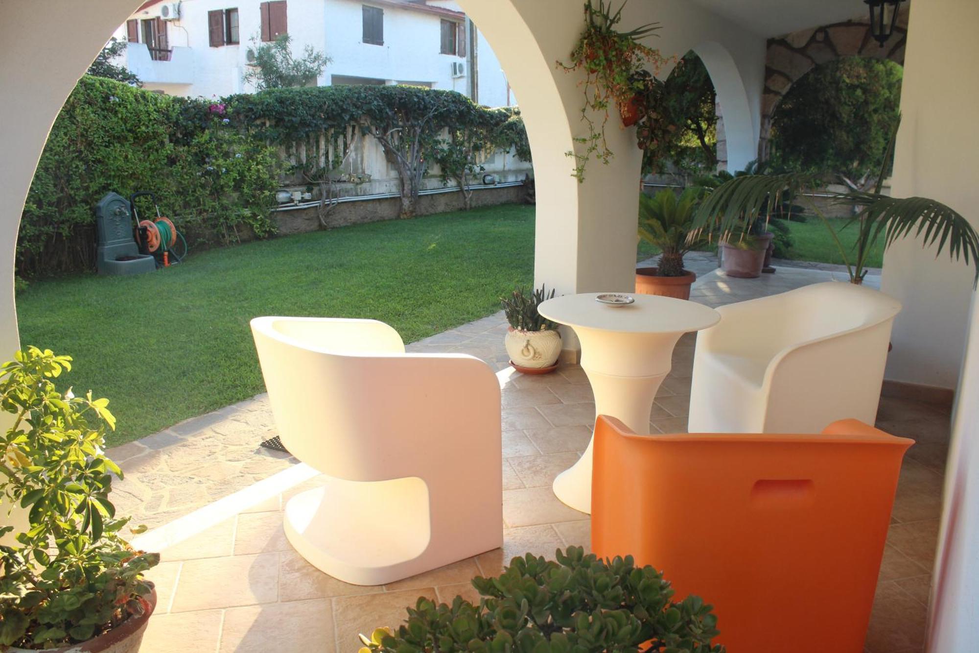 Los Flamingos Bed & Breakfast La Maddalena  Bagian luar foto